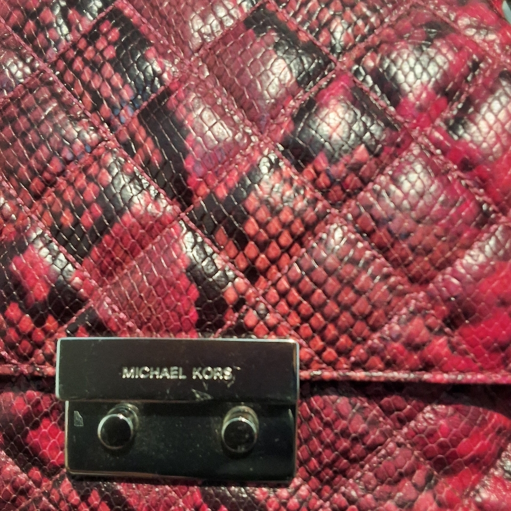 Michael Kors python Embossed Shoulder Bag - Picture 5 of 10